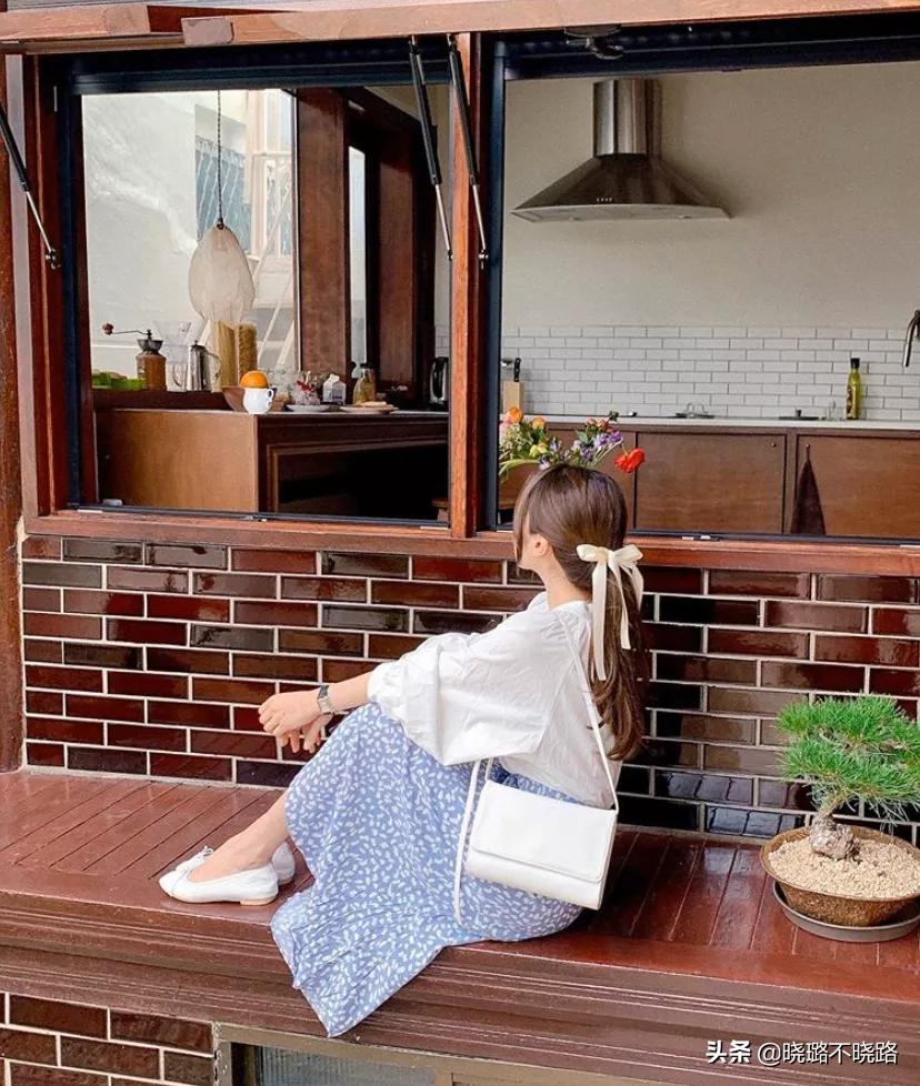 显腿长显腿直休闲鞋,2020流行露脚面鞋