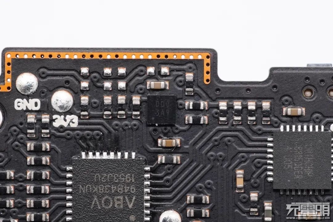 三星note10无线充电拆解,三星25w移动电源