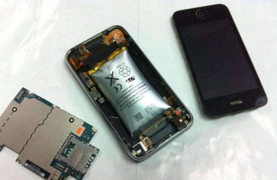 手机爆炸怎么做到的,手机电池爆炸有多可怕