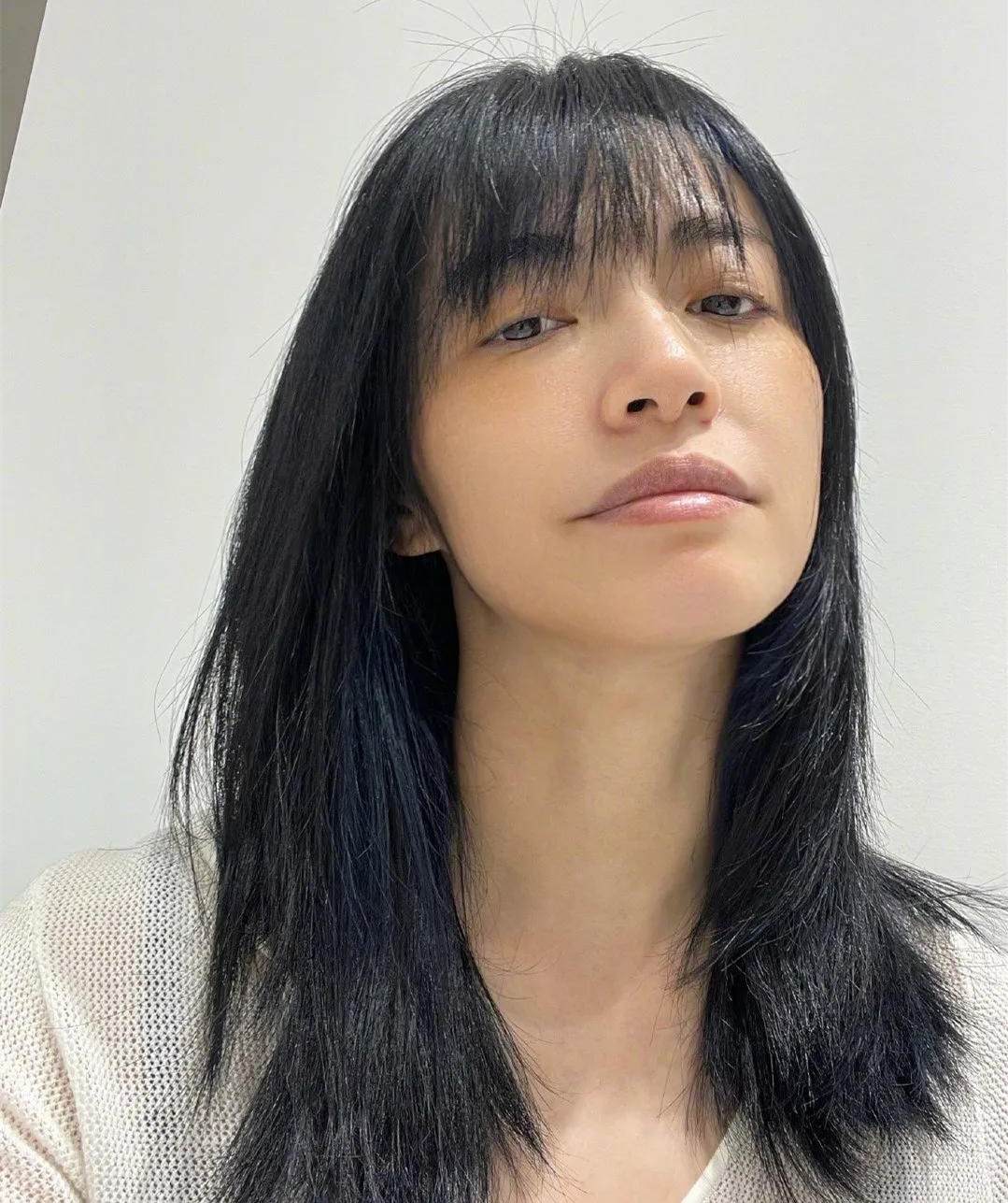 刘海对人的改变,刘海对一个人颜值影响多大