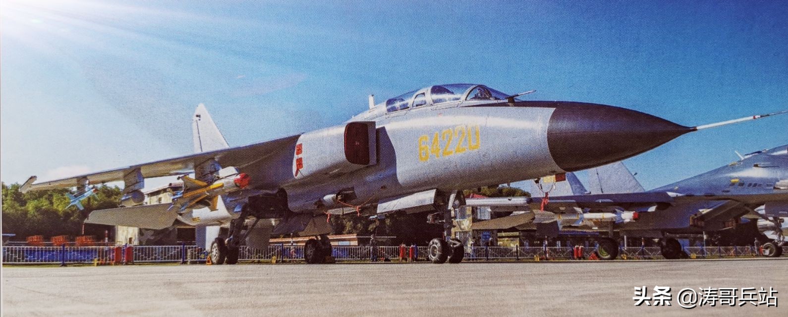 飞豹歼轰新型战机,飞豹战机开推力