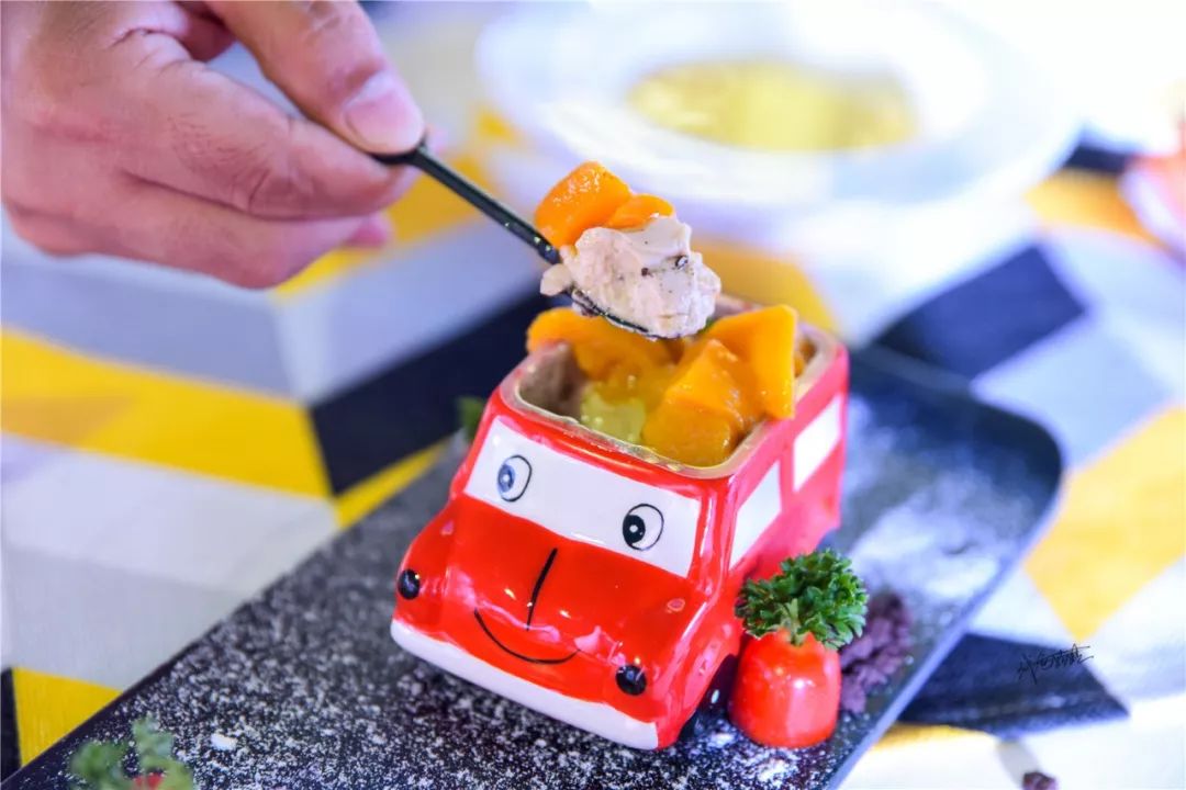 26年时光沉淀，豪客来喊你陪孩子品一品萌趣的味道