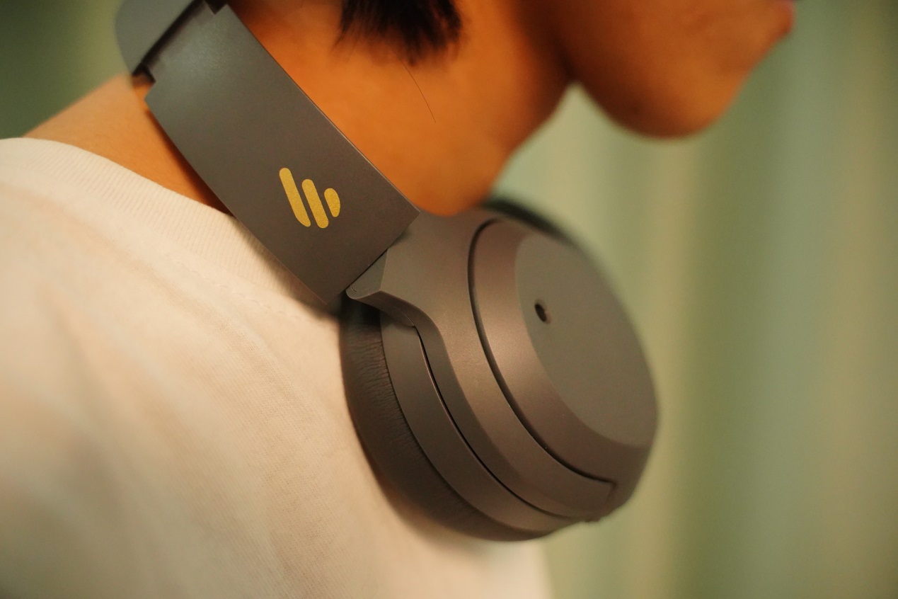 头戴式蓝牙耳机漫步者w830nb测评,漫步者w820nb蓝牙耳机测评