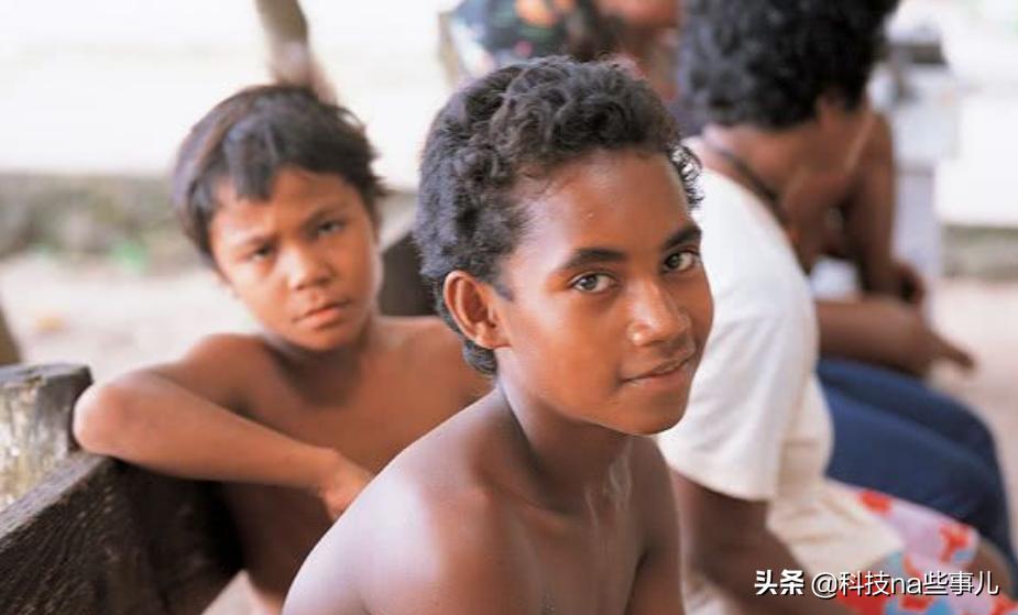 为什么和黑人生的孩子大多都是黑色的?黑种人的基因到底有多强?