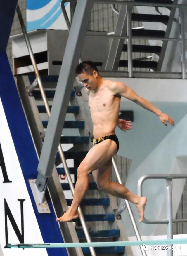 中国跳水冠军入籍澳洲参加世锦赛：每个人都有权利选择自己的路