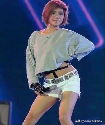 超女第一名李宇春,和李宇春齐名的四大超女