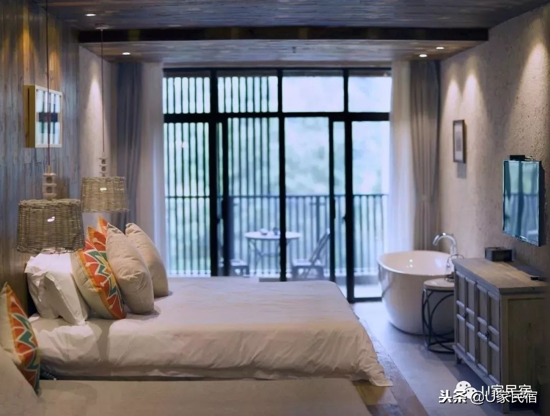 在40万人饮用水的水源地，住青春旅社百里挑一的惬意民宿