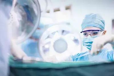 男科医院看男科广州男子术后成十级伤残!医院被判赔14万元