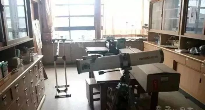 最垃圾的学校是哪个学校,最垃圾的学校是哪个