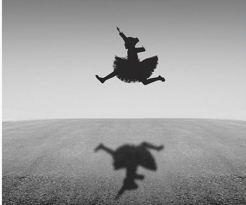 从天堂到地狱回到人间,从天堂来到仙境的火车