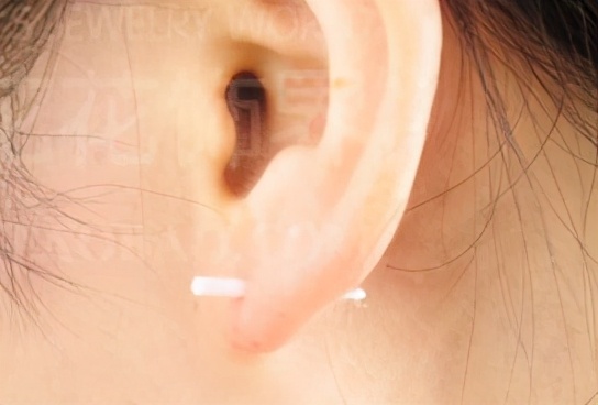 打完耳洞可以随便摘掉吗,刚打的耳洞多久可以随便摘戴