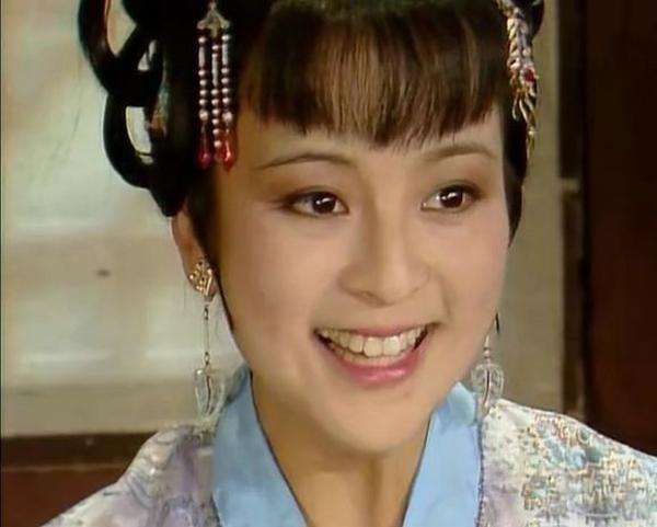 红楼梦大观园里起诗社,探春请大观园中的人起诗社