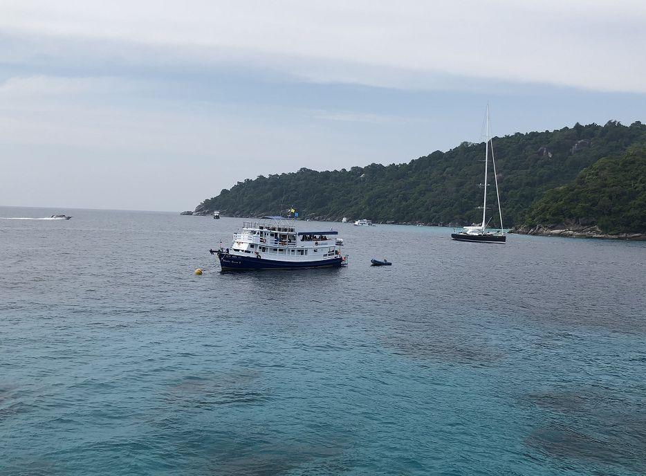 斯米兰船宿视频,斯米兰岛船宿