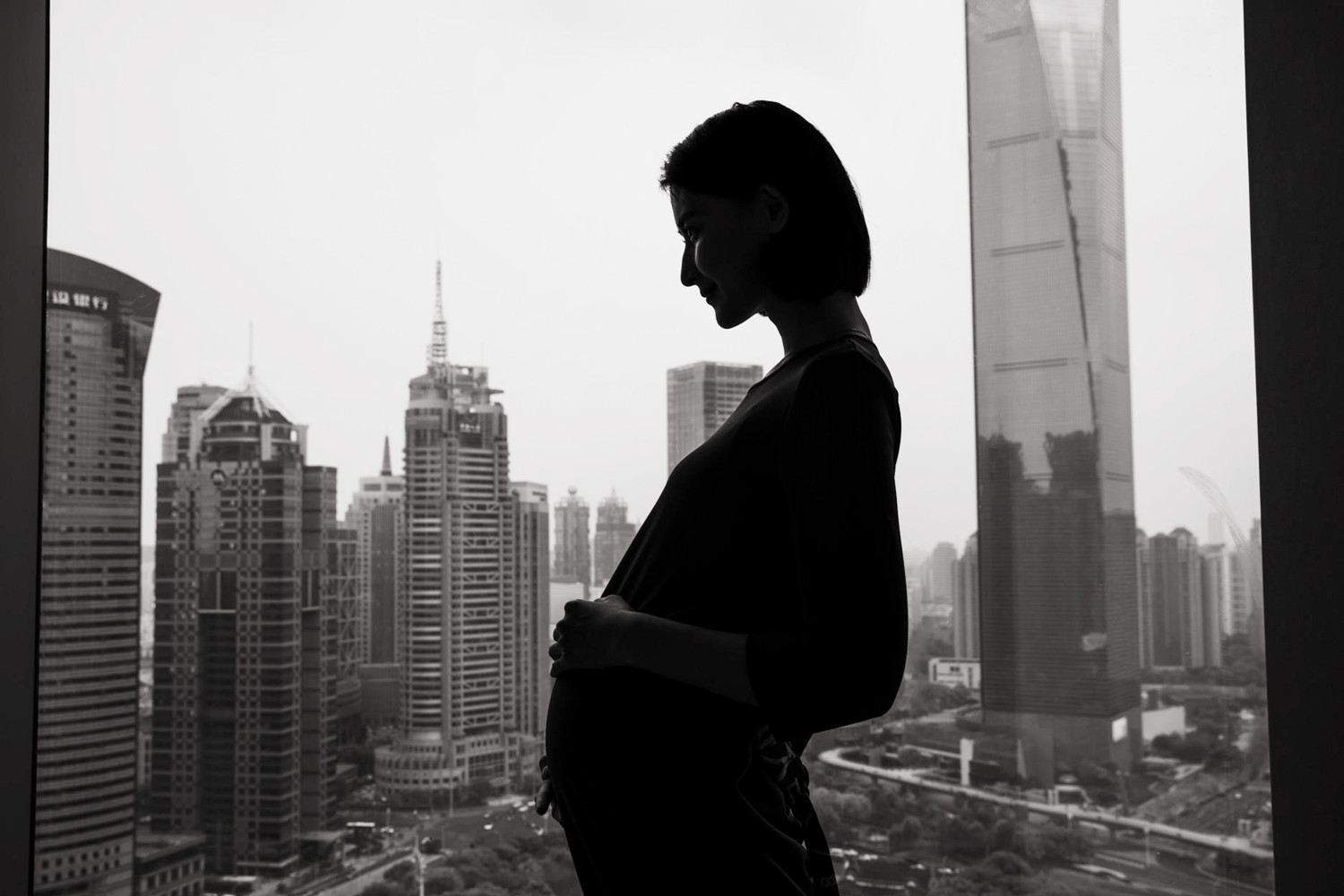 脐带断裂胎儿在子宫内能存活多久,孕晚期脐带断裂的原因