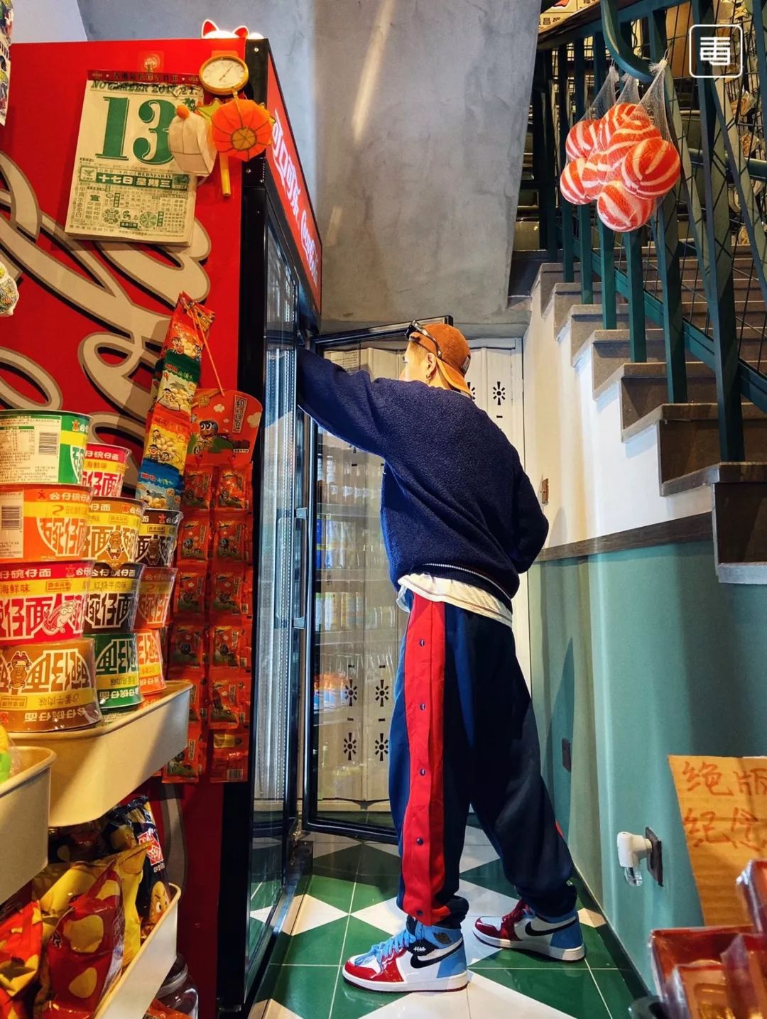 yeezy马上要出的鞋,yeezy纯白出新款