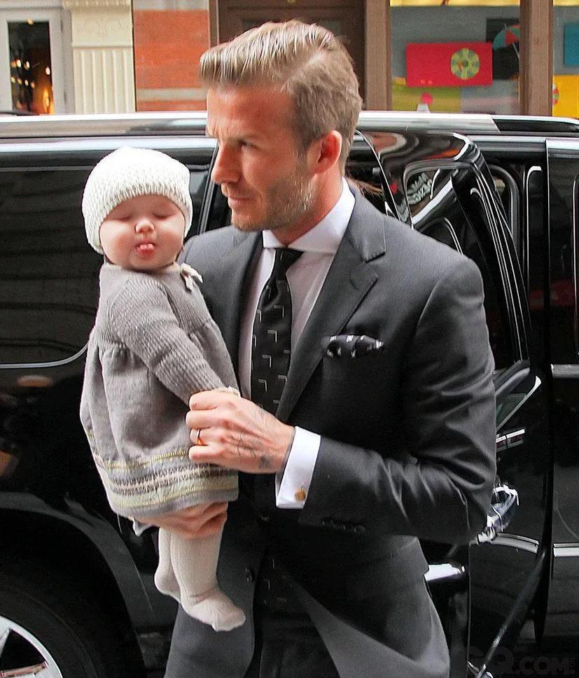 贝克汉姆和贝嫂相爱原因,贝克汉姆贝嫂身家