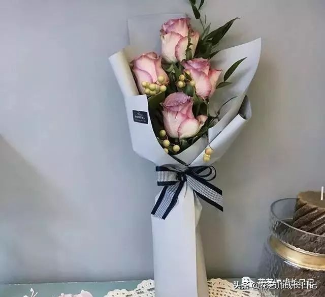 玫瑰花从1到99朵的花语是什么,1到19朵玫瑰花语是什么