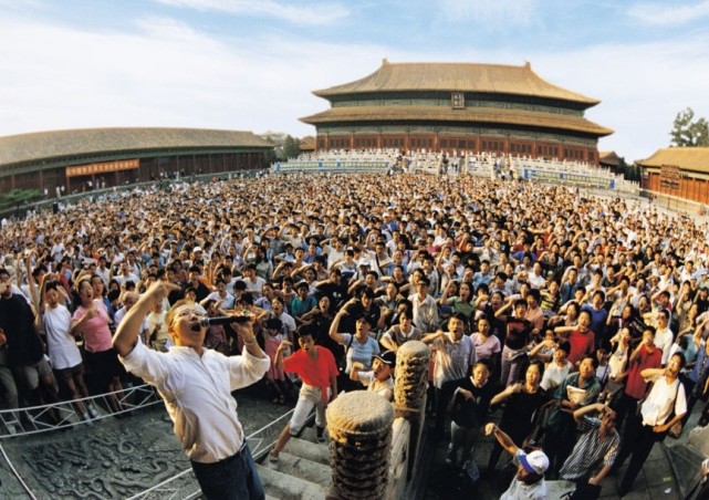 李阳疯狂英语家庭暴力,疯狂英语李阳家暴门事件