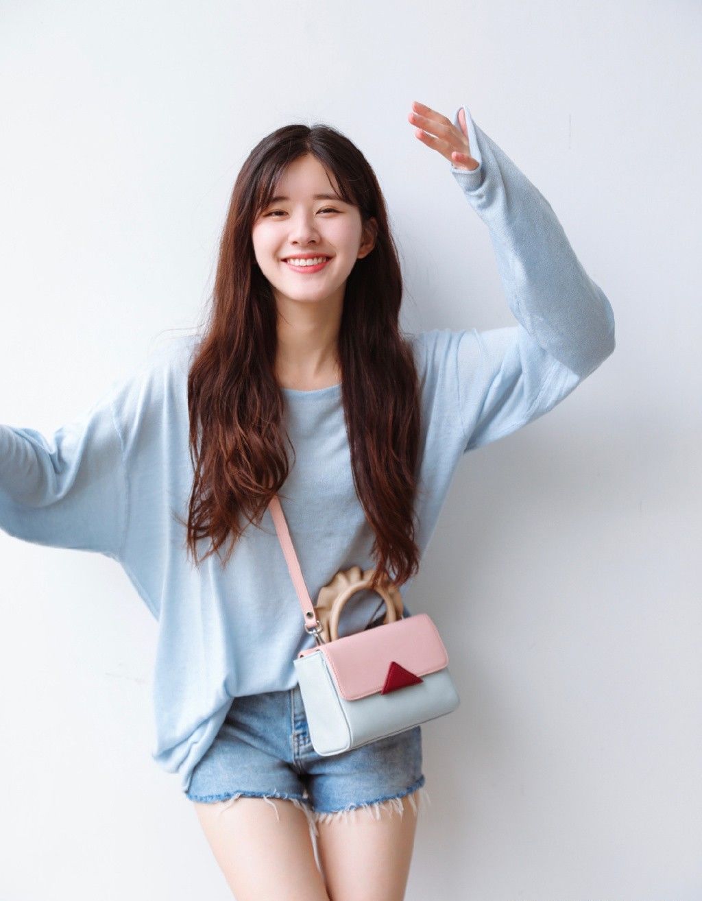 头大适合披发还是扎发,你的脸型适合扎发还是披发