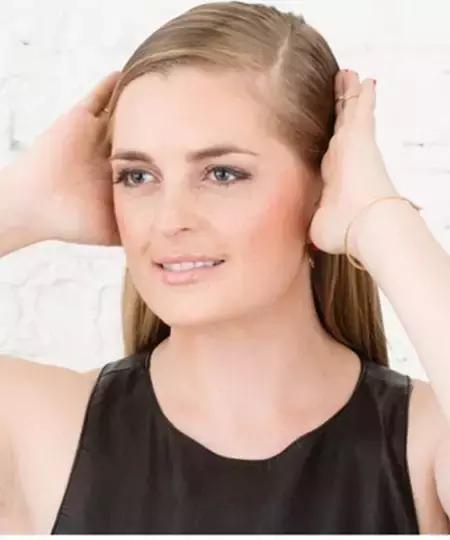 鱼骨辫向内编的编发教程,鱼骨辫的编发教程图解