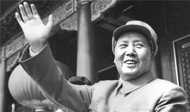 张文秋：毛岸英与毛岸青的岳母，经历2段婚姻，晚年却孑然一身