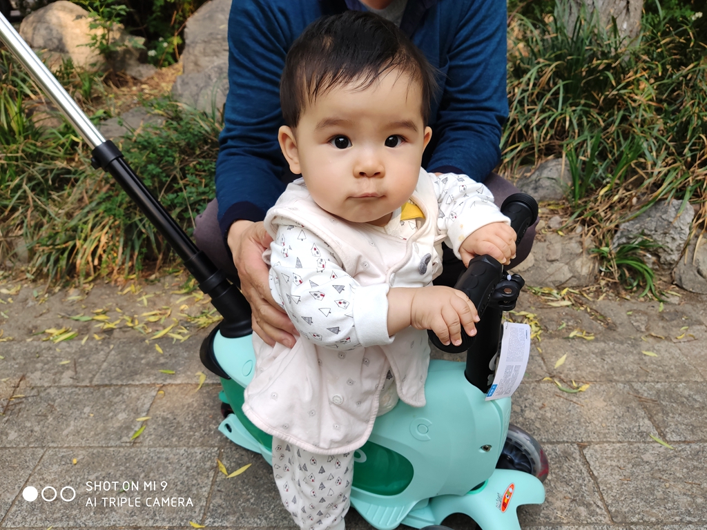 瑞士迈古电动滑板车,瑞士迈古米成人滑板车