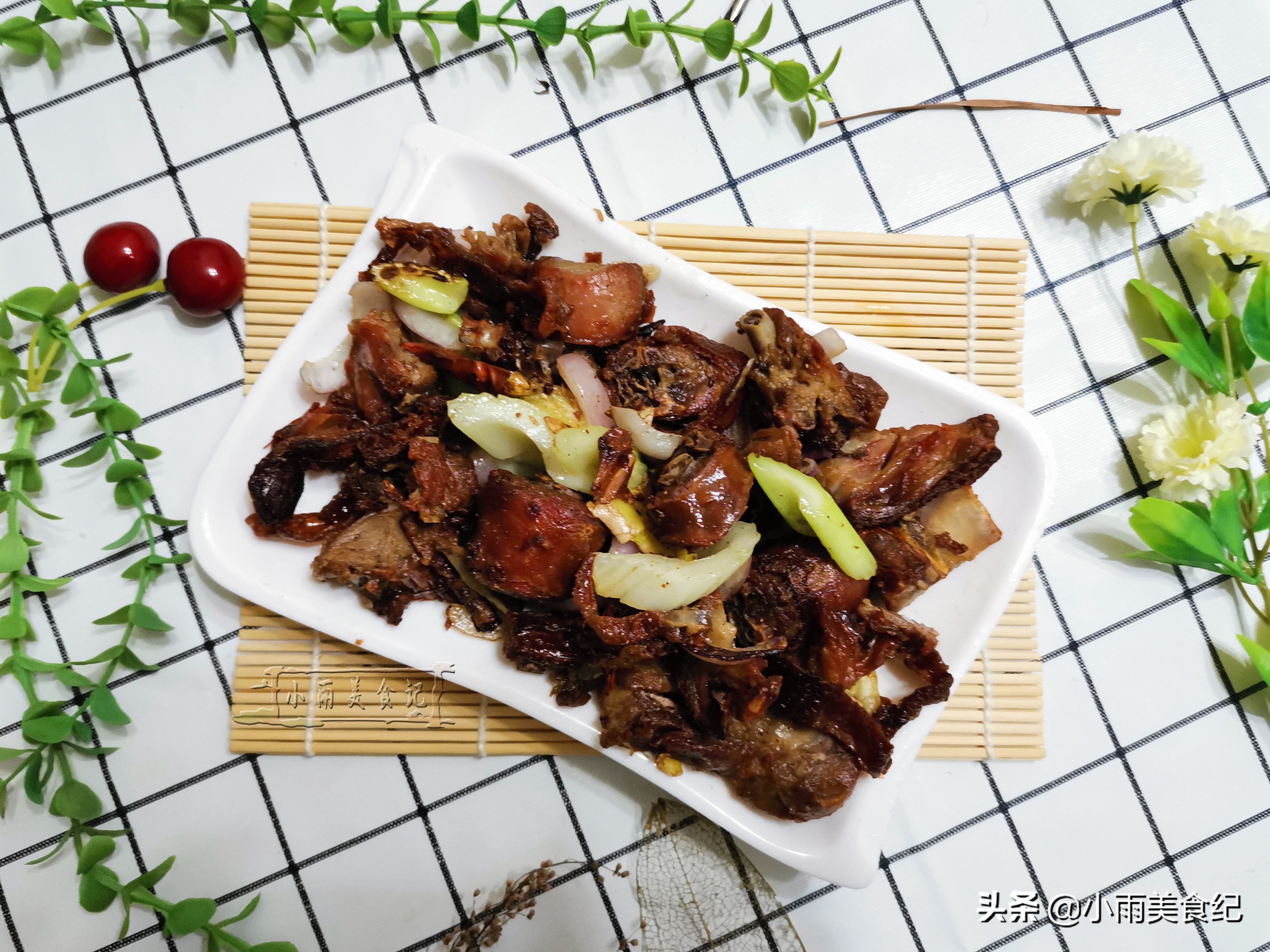 烤鸭怎么吃更好吃又简单,烤鸭用什么方法做到吃起来不油腻