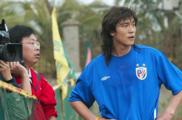 国际足坛有哪些知名的球员外号,足球十大经典外号球员