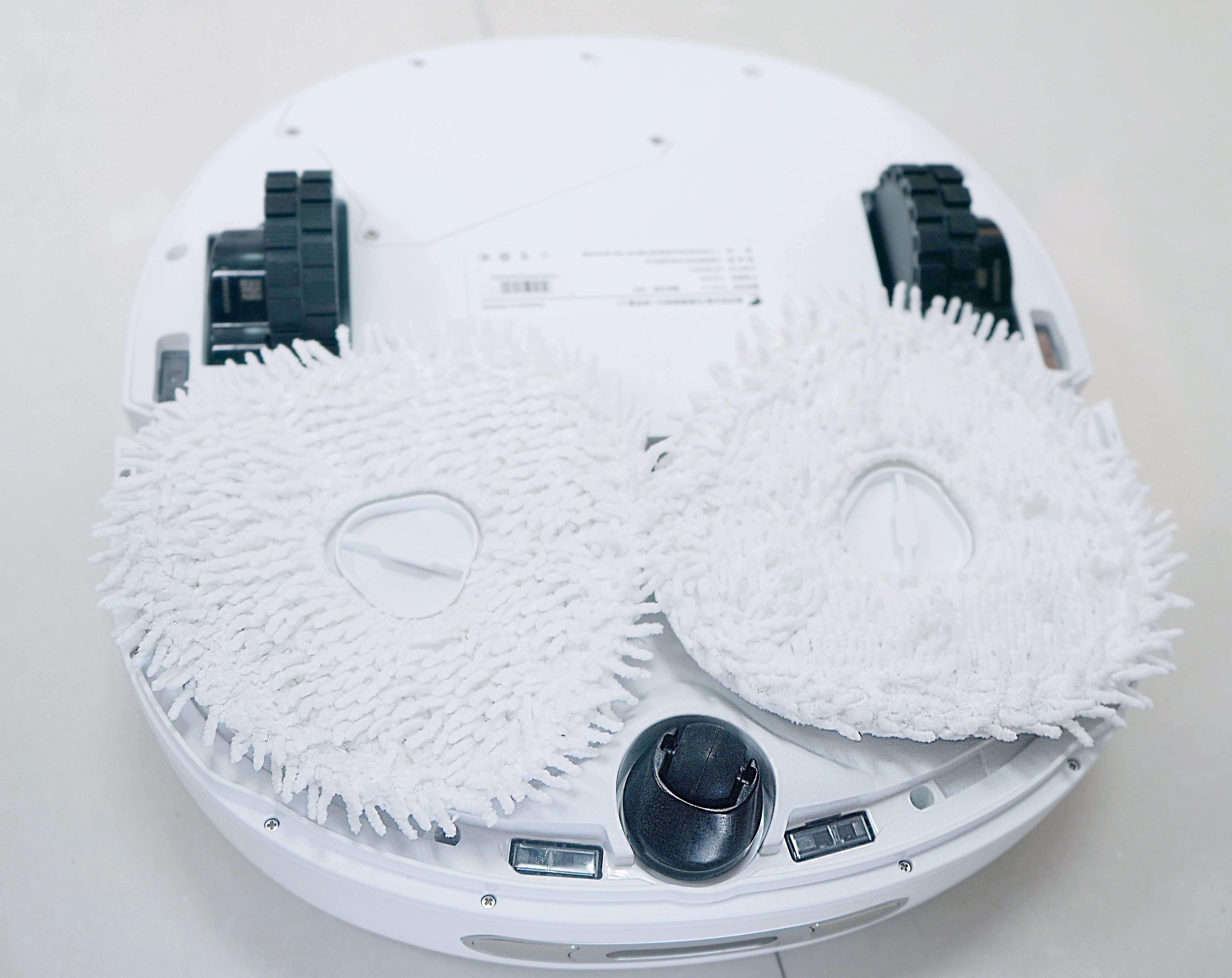 扫地机器人解放劳动力,会扫地的机器人