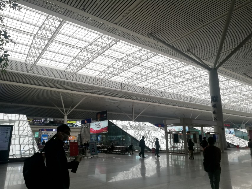 失信人能坐t字头车吗,失信人员是否可以乘坐d字头卧铺