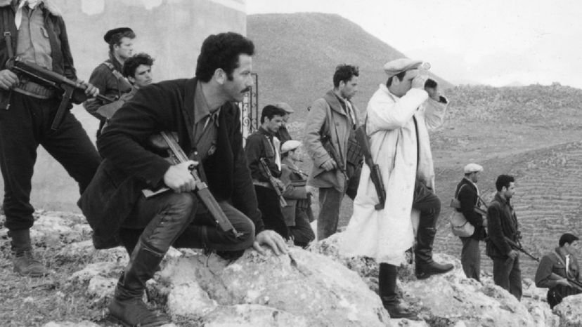 20部黑帮真实案例电视剧,韩国黑帮电影推荐大片9.0以上评分