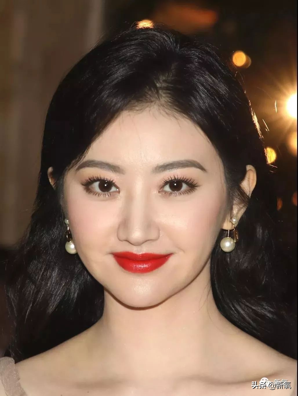 景甜修复后的双眼皮多宽,景甜修复之后的双眼皮是多宽