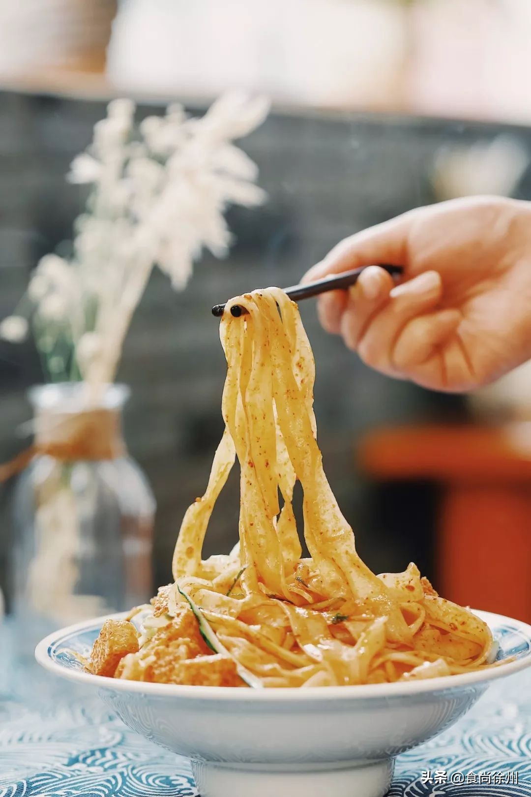 徐州凉皮开到悉尼！健身私教亲手烹制！美味到极致，还有变态辣…