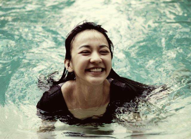 女孩总惦记帅哥,女生总惦记着男友的钱