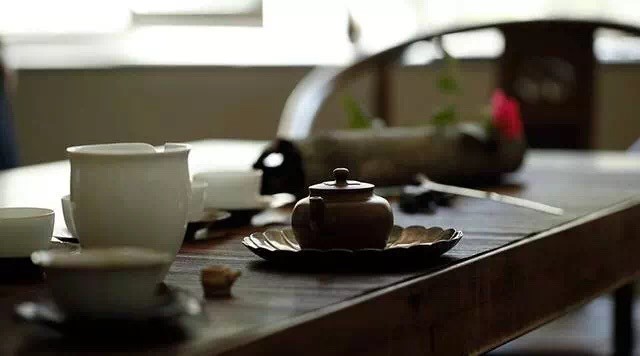 普洱生茶与熟茶哪个更适合入门,关于普洱茶生茶和熟茶的区别知识