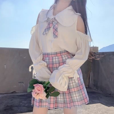 女生明明喜欢你但是很冷淡怎么办,女生喜欢你却对你忽冷忽热