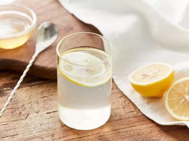 冬季才能酿得的“枇杷蜜”，甜润生津，稀少珍贵，女人的养颜神器