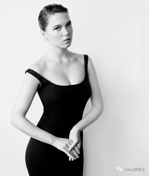 牙缝大、脸盘方，这位“法兰西玫瑰”是怎么美出了自己的特色？