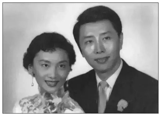 夏梦：金庸的梦中情人，刘德华的伯乐，著名导演为她终生未婚