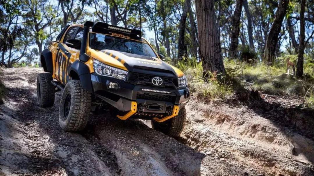 发动机护板的惨痛教训,车叔讲解汽车视频