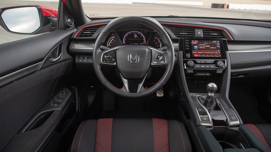 本田粉去美国旅游,是租TypeR还是Si,手挡思域Si好不好玩?