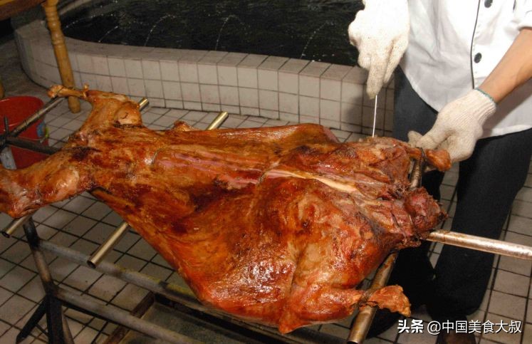 烤全羊技术与实践,烤羊技术全揭秘