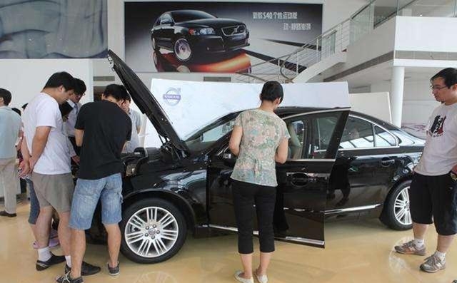 无息贷款买车跟全款买车差多少钱,零利息贷款买车比全款车哪个划算