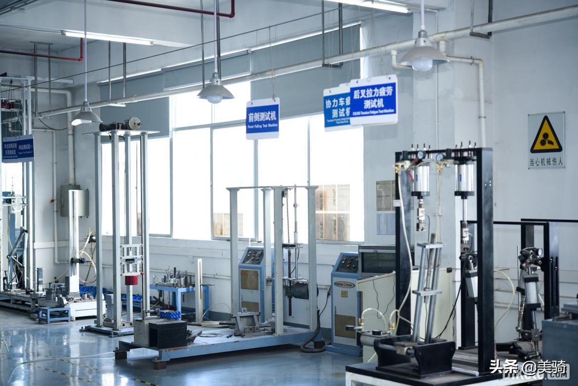 碳纤维车架快客,顶级碳纤维车架制造