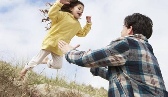 孩子胆子小我怎么引导他,怎样引导孩子胆子大