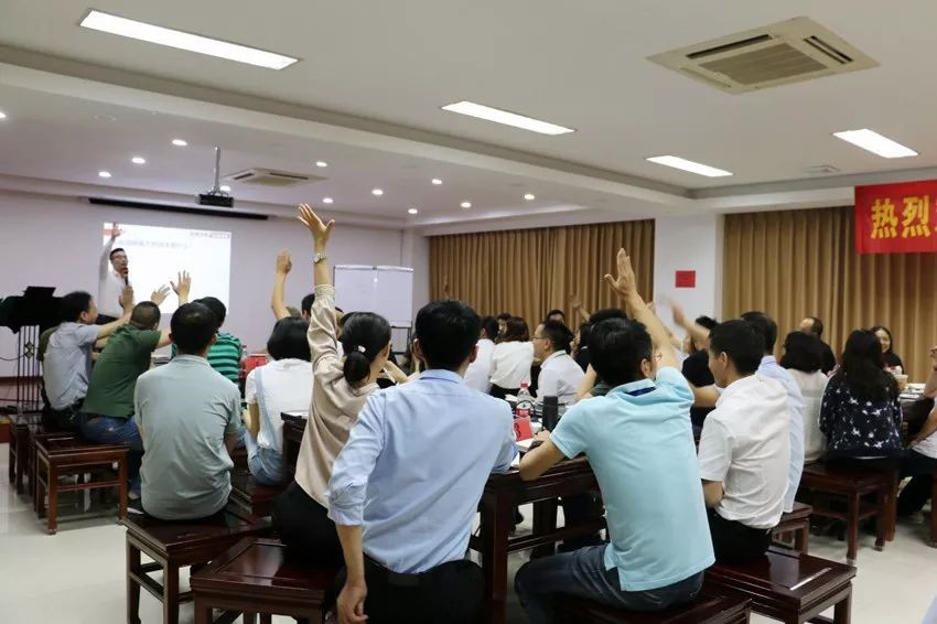 万达员工工资明细查询,万达员工工资等级对照表