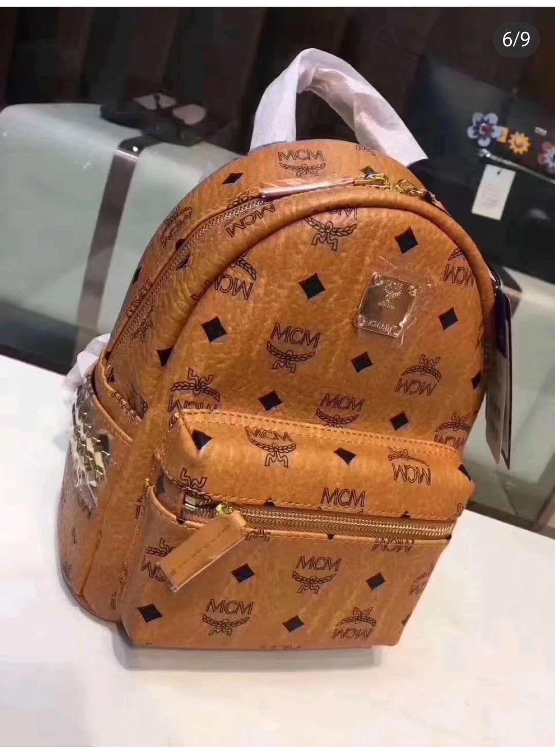 MCM的双肩包你入了吗？出门旅行凹造型完美胜任！