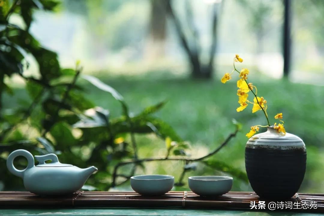 qq个性签名简短有深意的诗句,难懂又有深意的个性签名诗句女生