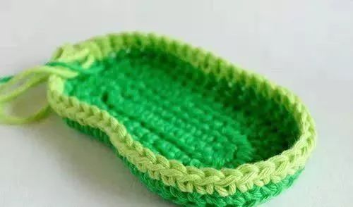 0-6个月宝宝鞋钩针教程图解,一款超可爱的宝宝鞋