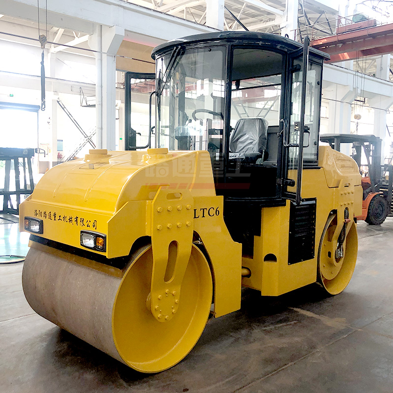 内蒙古路通双钢轮压路机报价,工程机械钢轮压路机